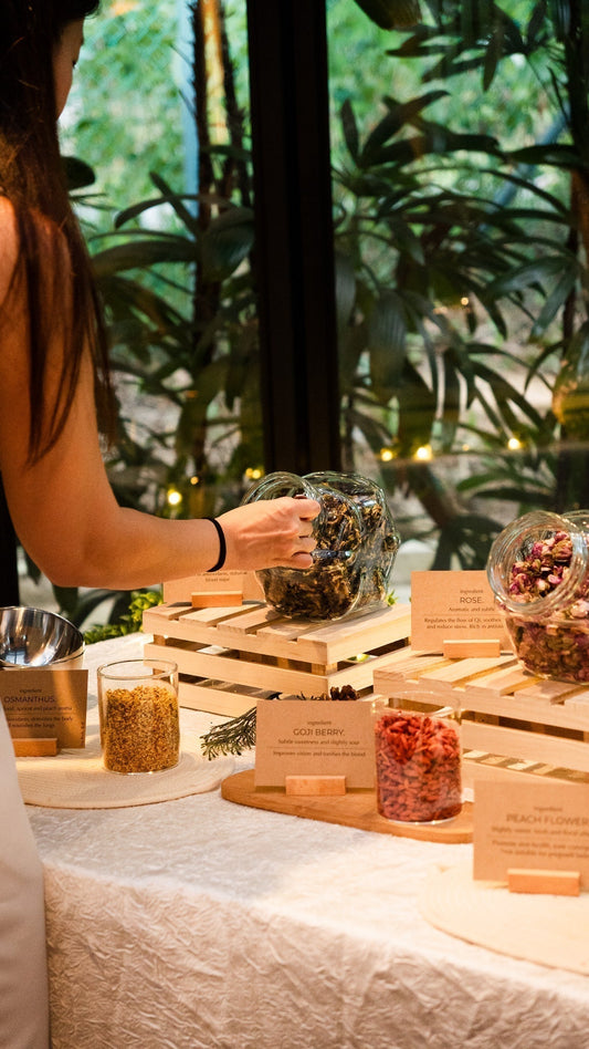 tea blending bar
